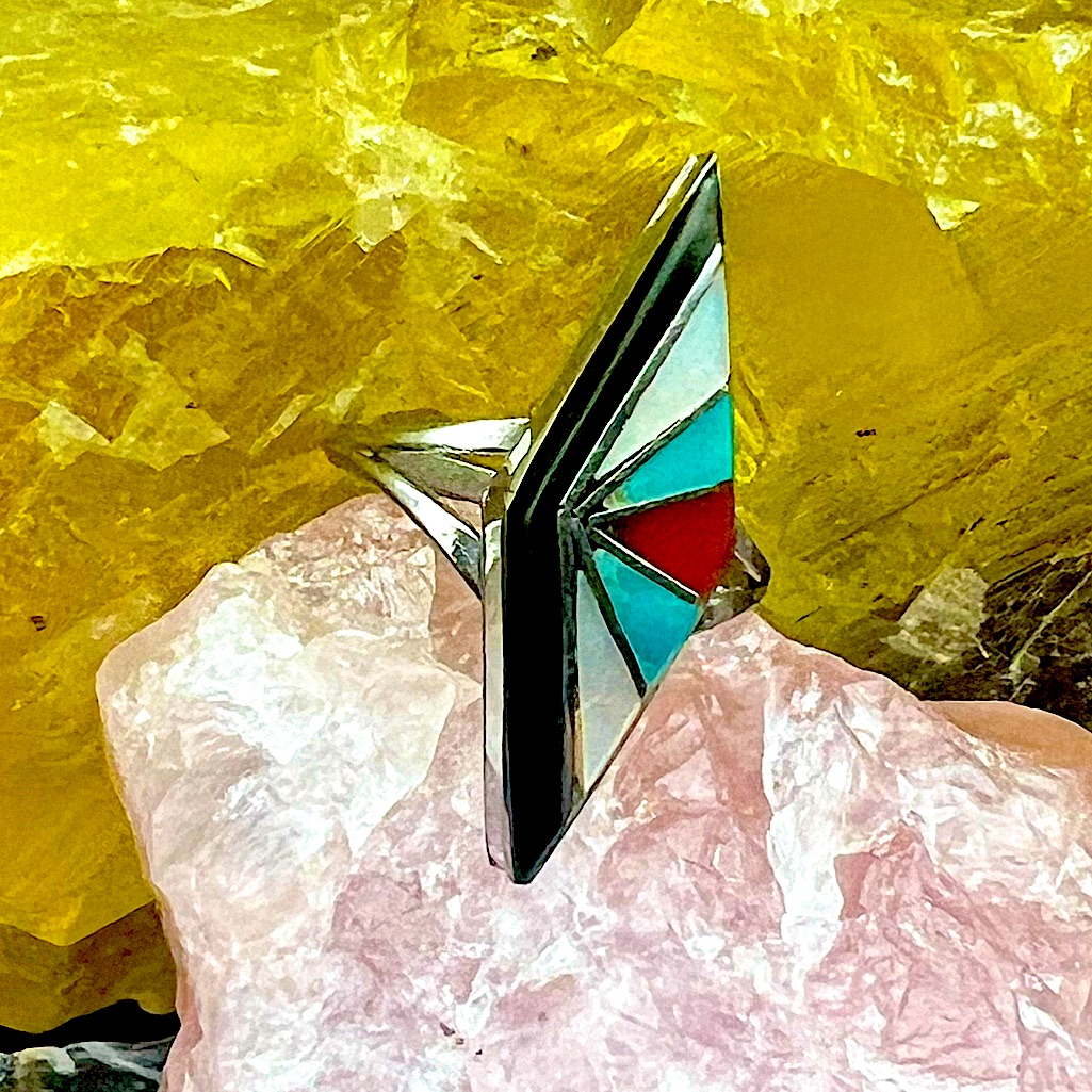 Old Vintage Native American Zuni Artist Signed Inlay Ring Size 6